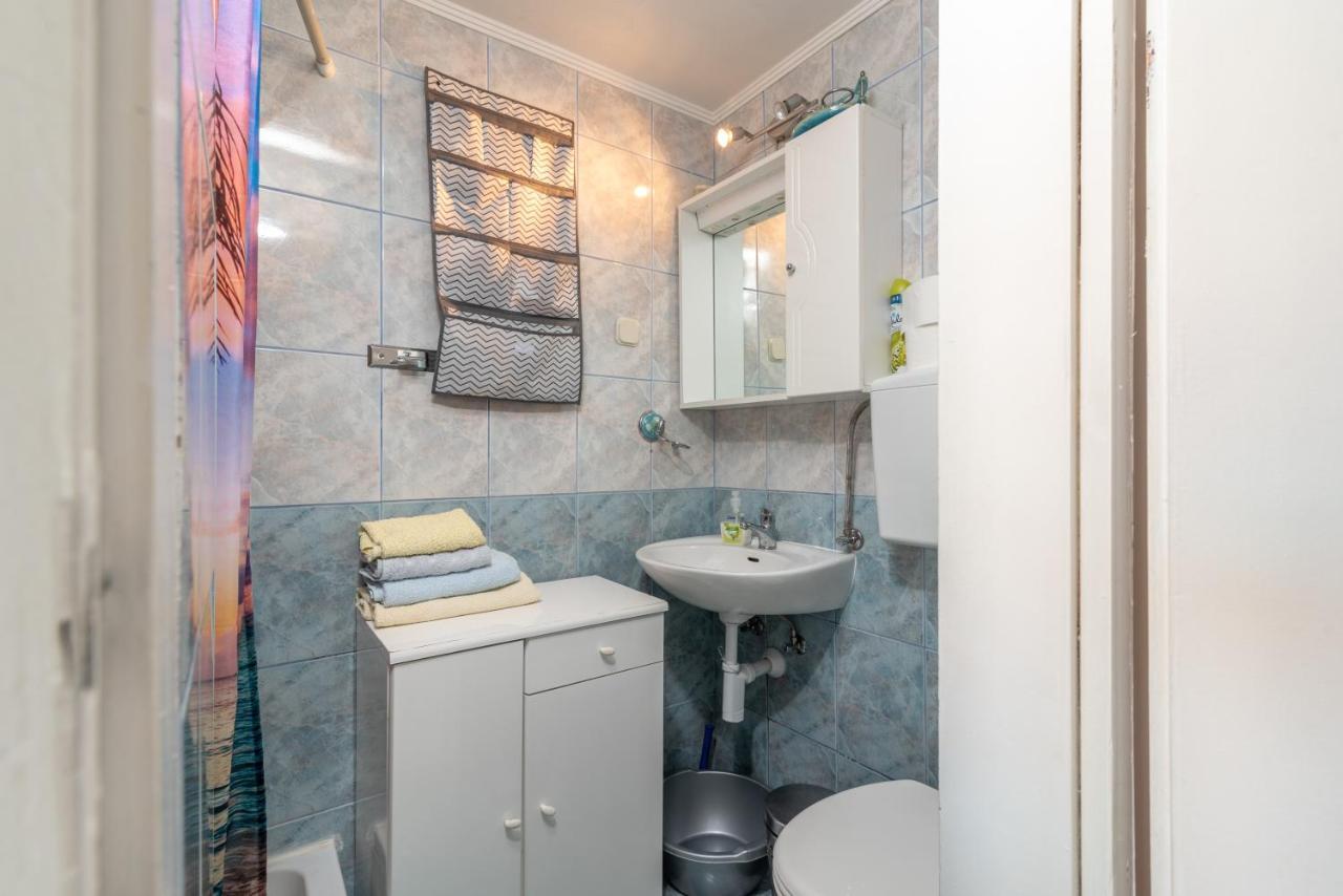 Apartmani Kate تروغير المظهر الخارجي الصورة