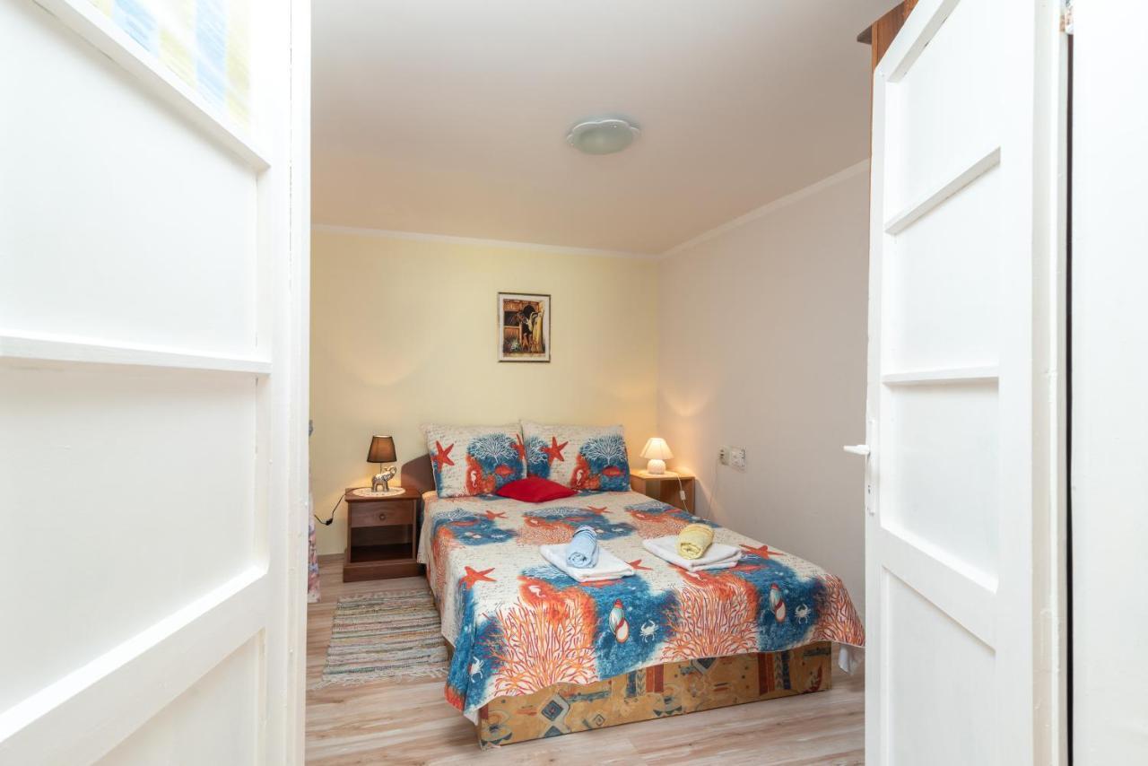 Apartmani Kate تروغير المظهر الخارجي الصورة