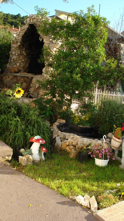Apartmani Kate تروغير المظهر الخارجي الصورة